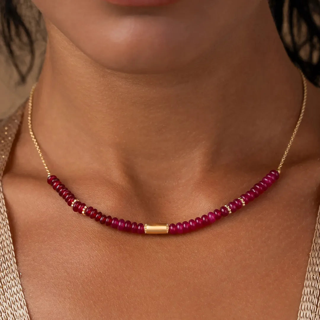 Aligned Essence Garnet & Rhodolite Gold Necklace
