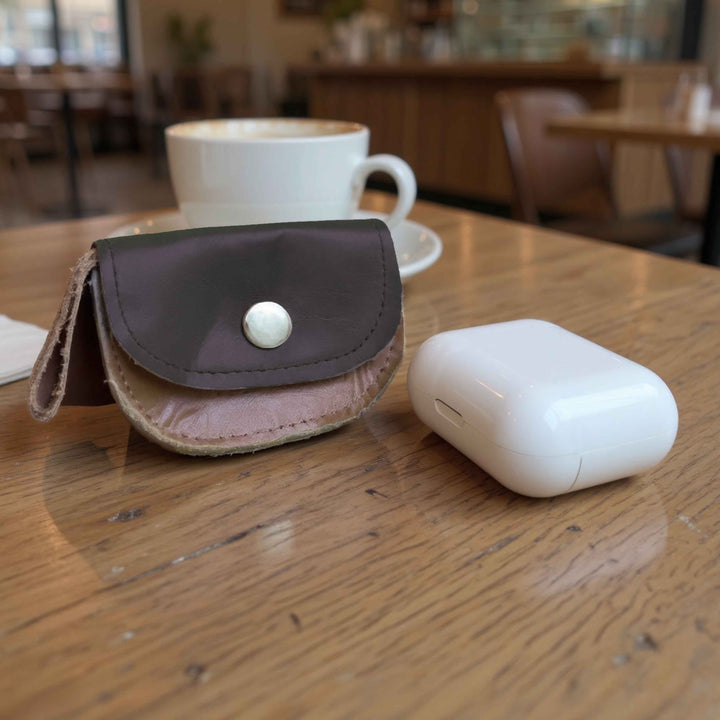 Two-tone brown mini leather pouch for earbuds