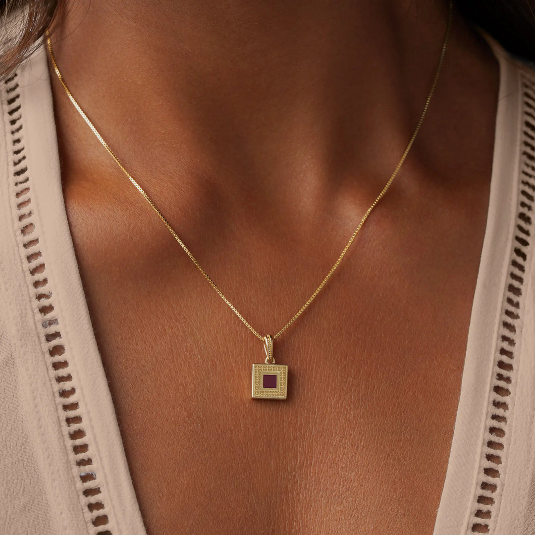 Serene Focus Quran Nano Chip Necklace
