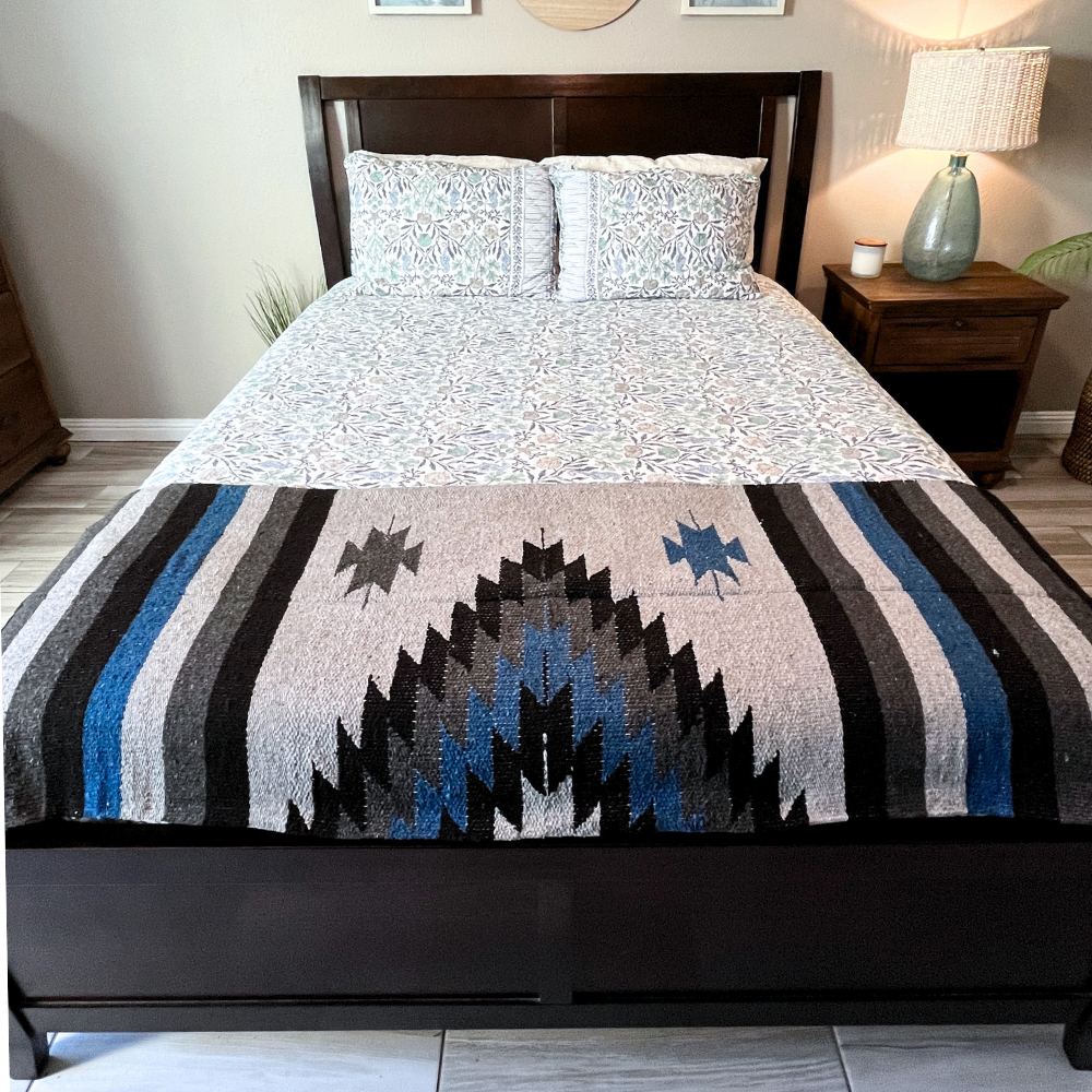 Midnight Mexican Diamond Yoga Blanket