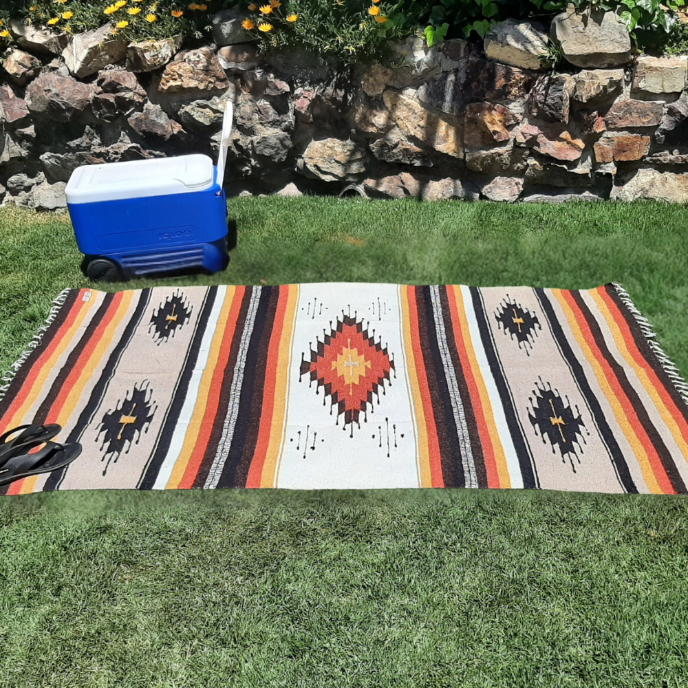 Aztec Mexican Blanket - Southwest White & Tan