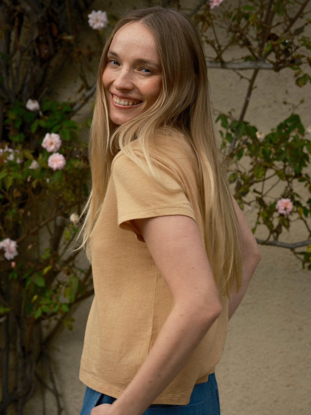 Mollusk Featherweight Hemp Tee Sand