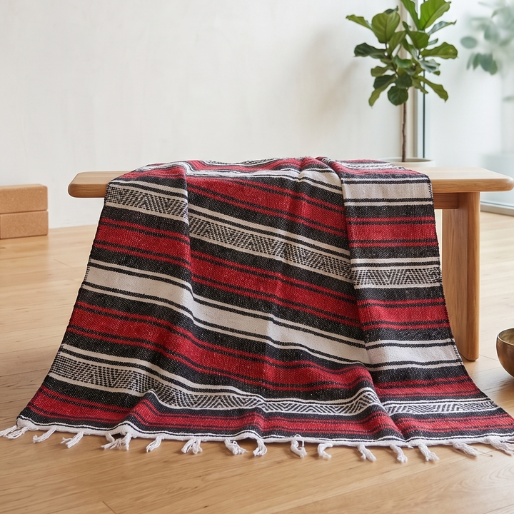 Eco Soft XL Falsa Blanket| Red + Black