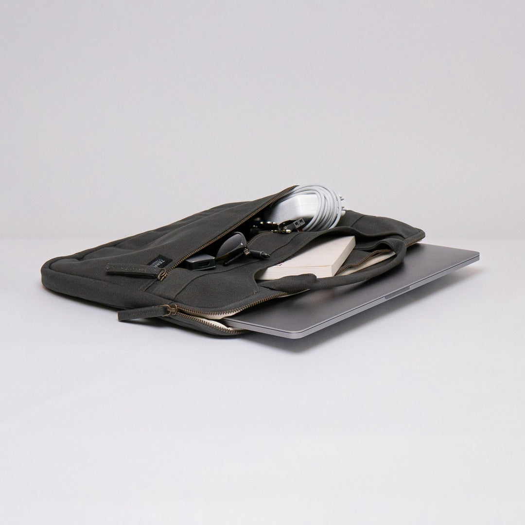 Hasta Laptop Sleeve with handles