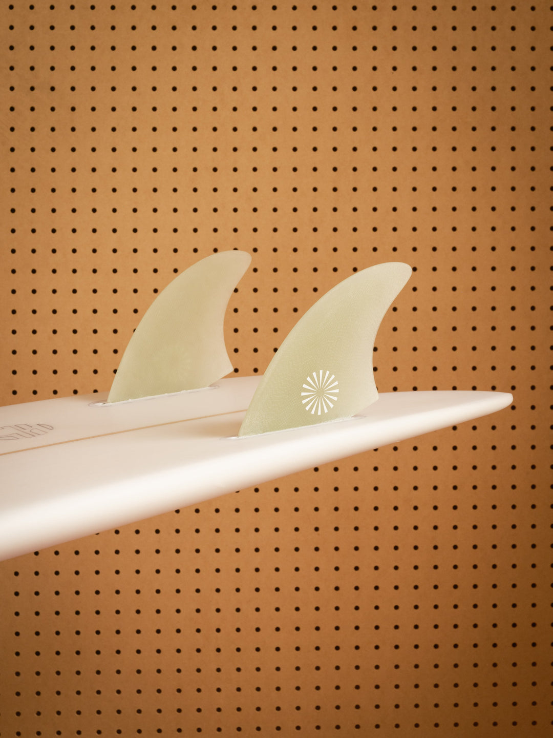 Radio Keel Fin Set by Mollusk