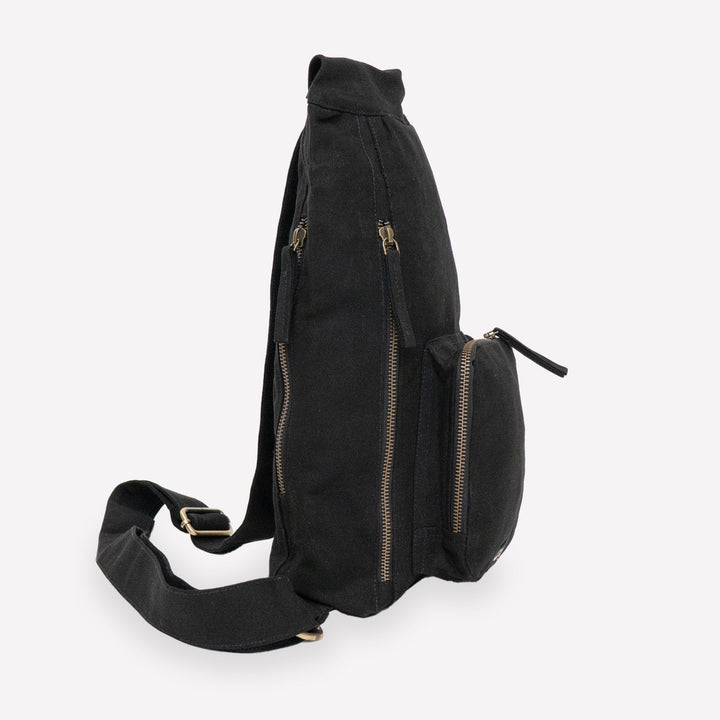 Gaia Sling bag