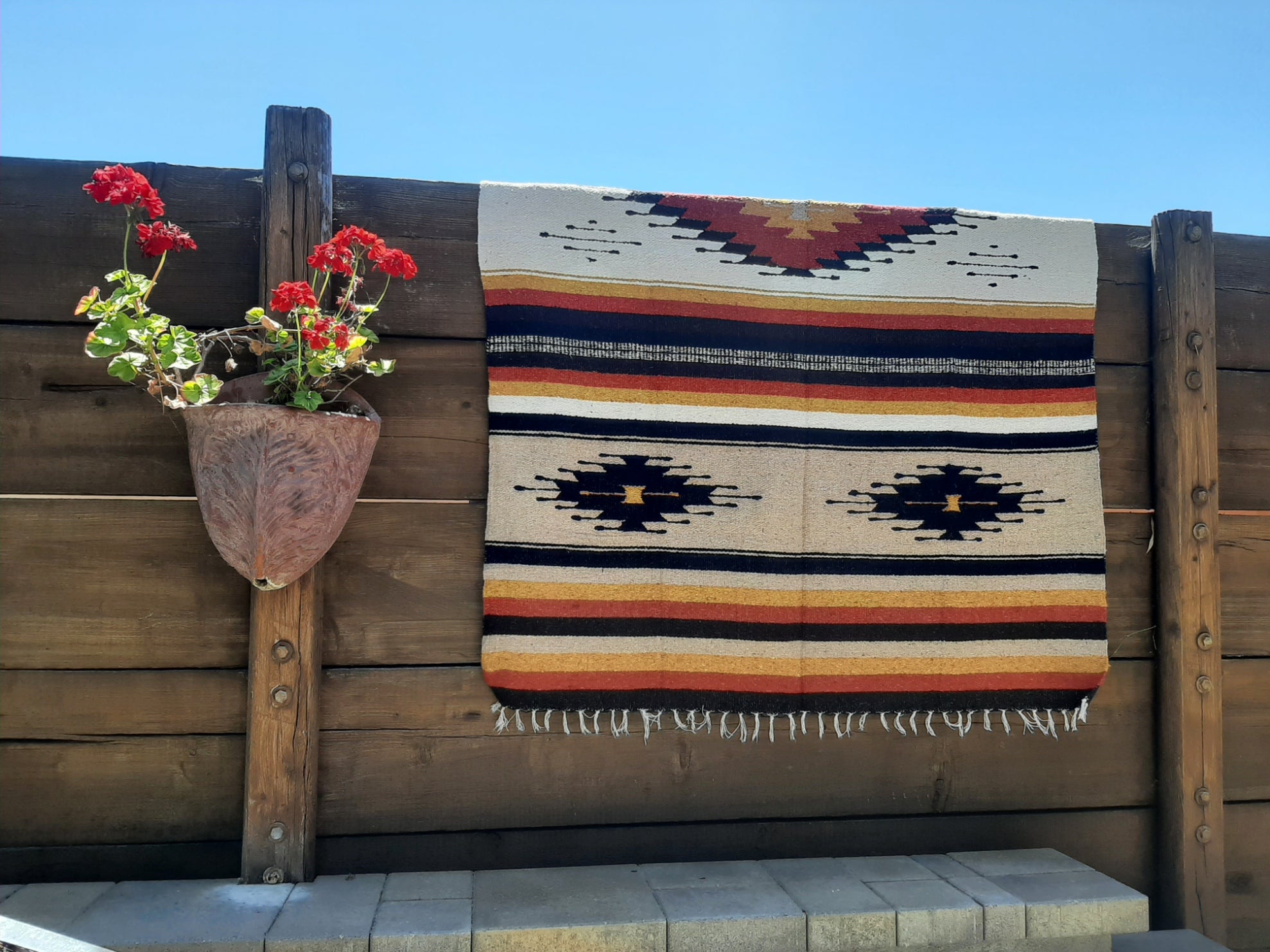 Aztec Mexican Blanket - Southwest White & Tan