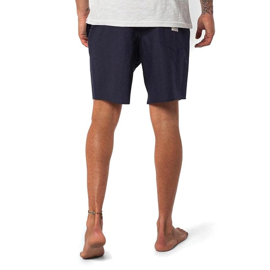 mens linen shorts
