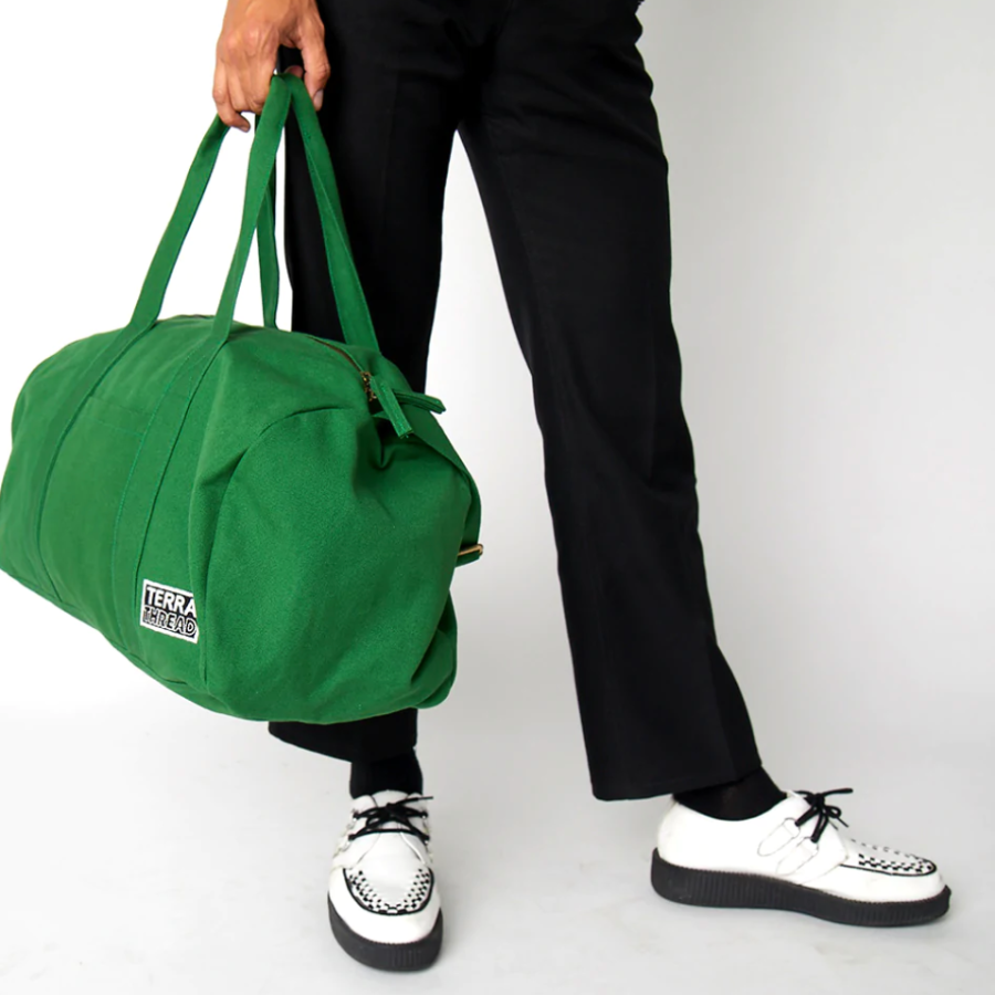 eco friendly gym bag in kelly green